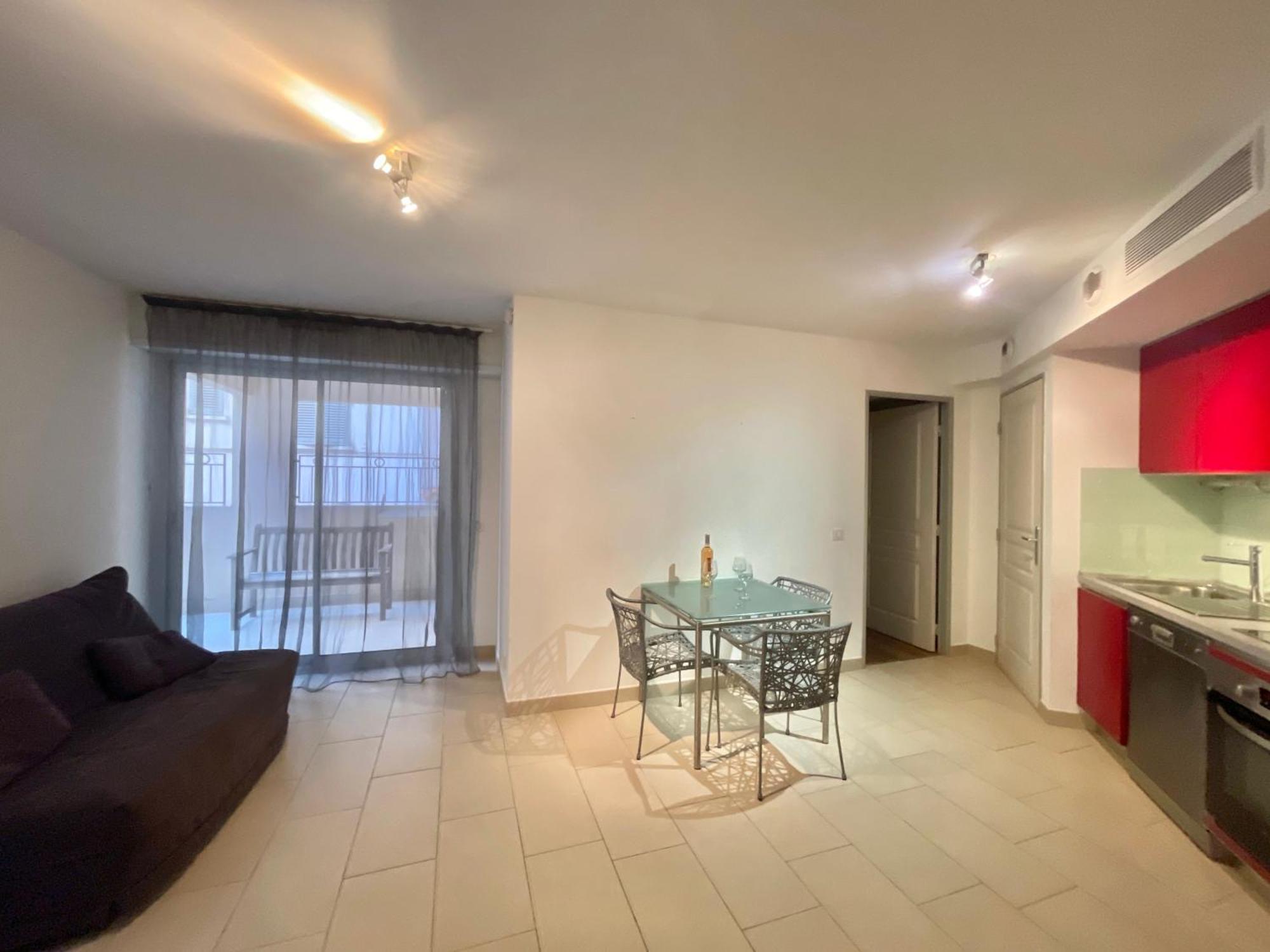 Le Vieux Port Apartments Cannes Exterior photo