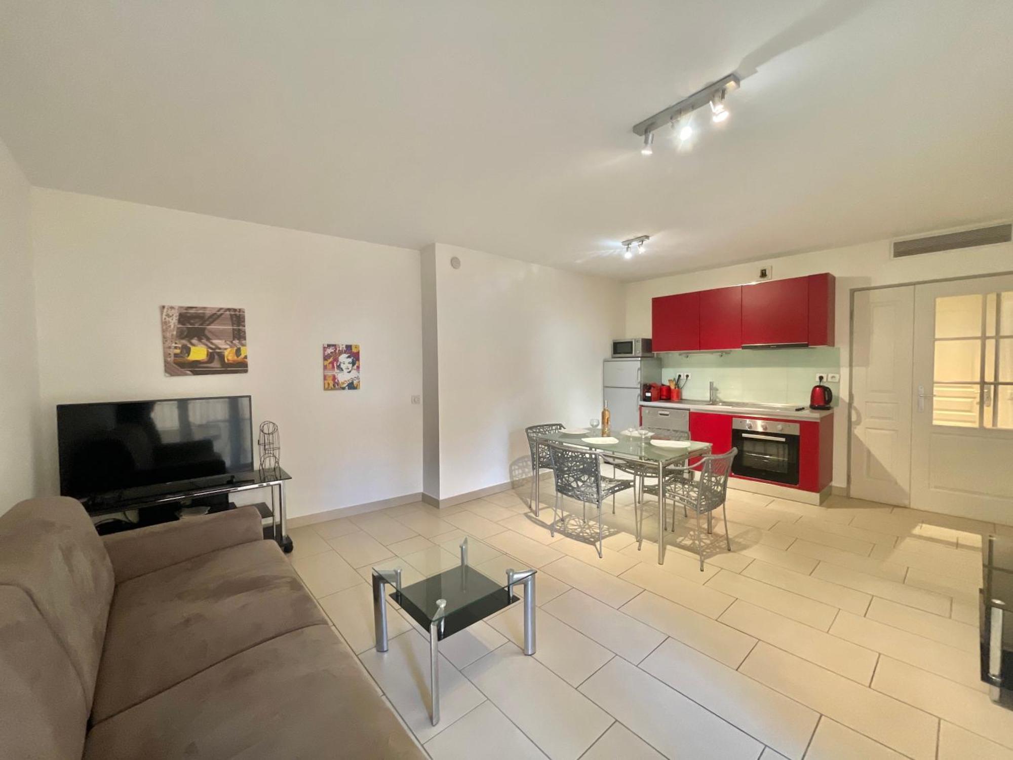 Le Vieux Port Apartments Cannes Exterior photo
