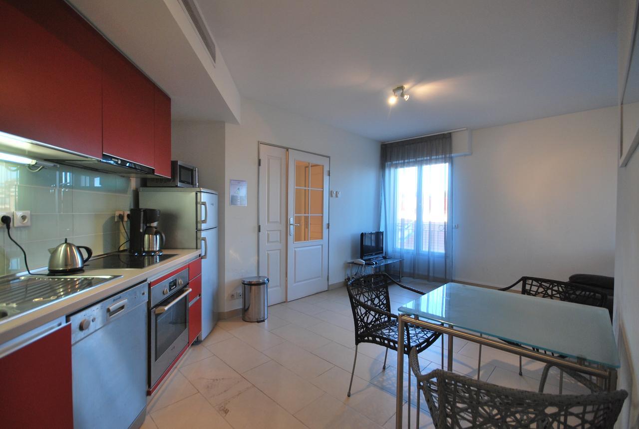 Le Vieux Port Apartments Cannes Exterior photo